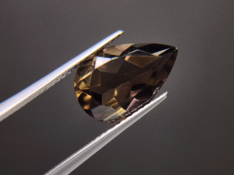 SMQ-15　スモーキークォーツ　3.79ct