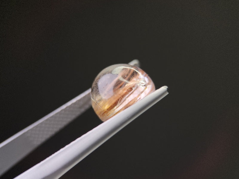 0107-2-1　虹入り！ルチルクォーツキャッツアイ　4.16ct