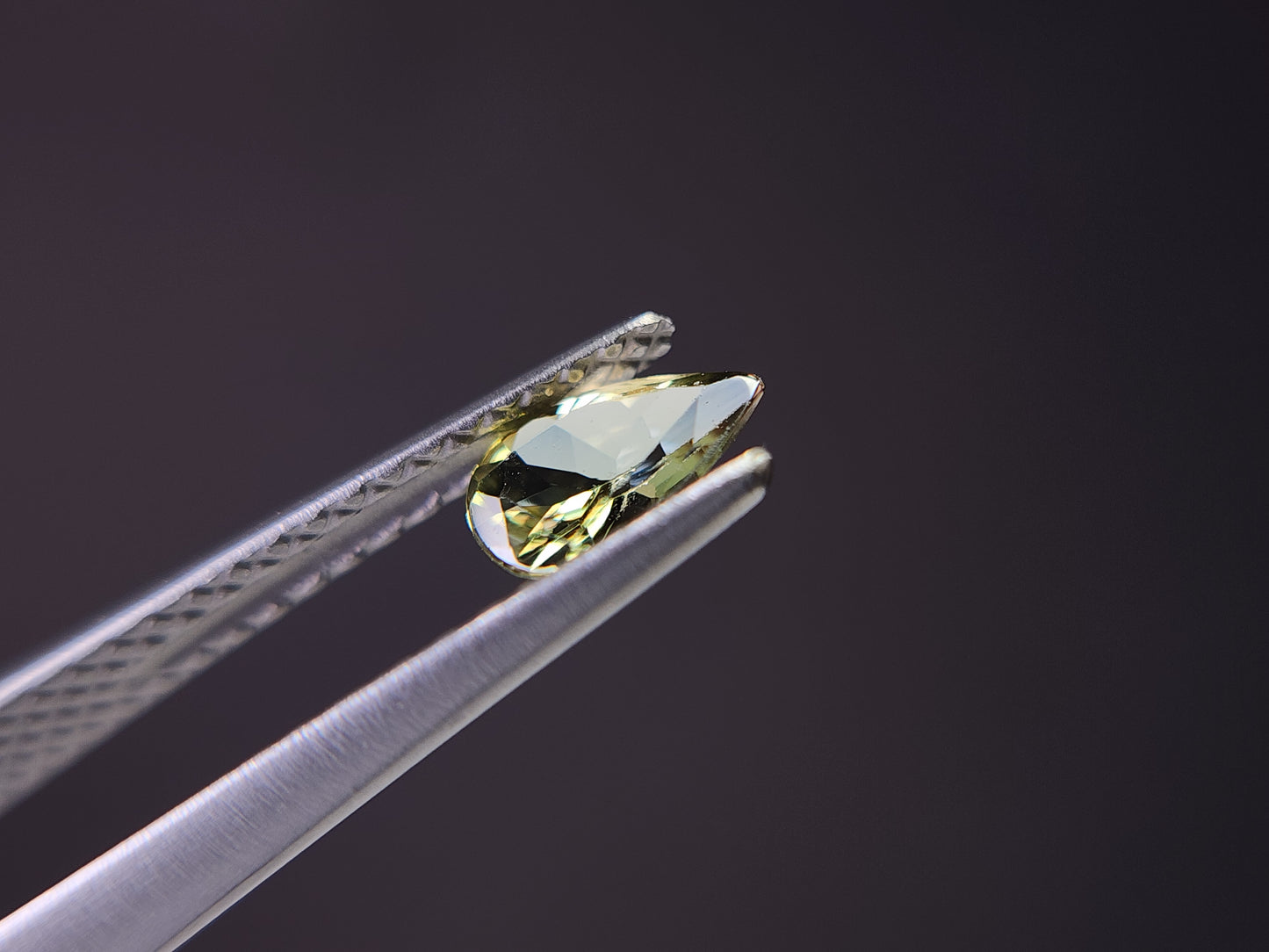 0644-8　ゾイサイト　0.35ct