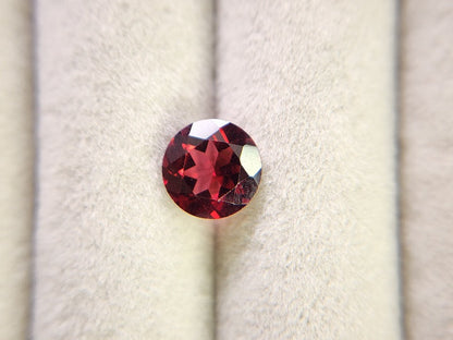 0910-5-1　ガーネット　2.36ct