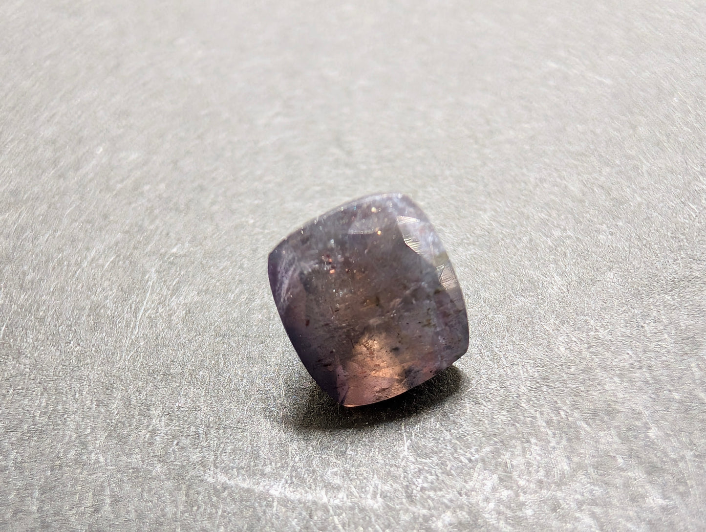 0243　アイオライトサンストーン　1.35ct