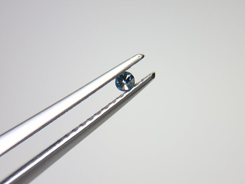 blDM-t-11　ブルーダイヤモンド(トリートメント)　0.03ct