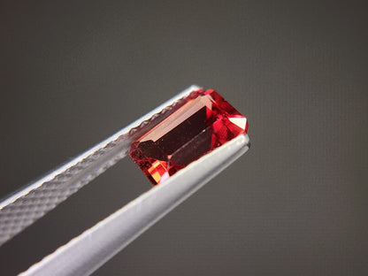 0151-2-10　バイカラーアンデシン　0.99ct