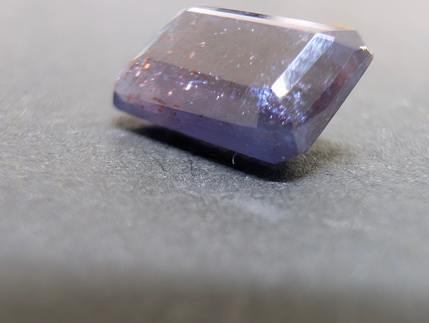 0146　アイオライトサンストーン　1.39ct