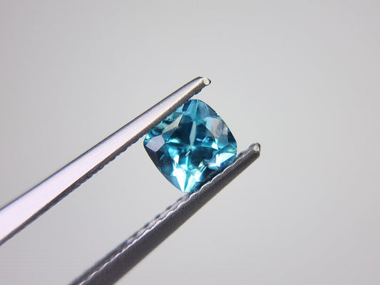 0460-4　アパタイト　0.59ct