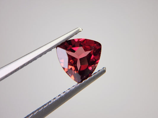 GA-29　ガーネット　1.24ct