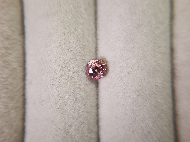 pi-Z-4　ピンクジルコン　0.60ct