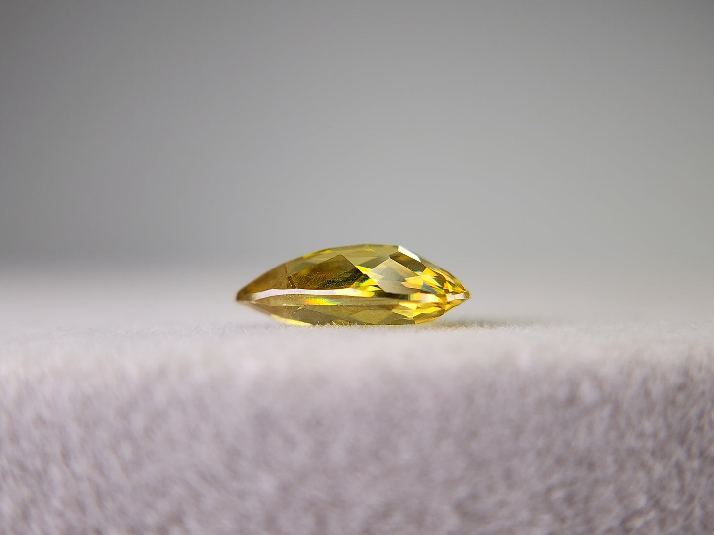 0932-4　スフェーン　1.05ct
