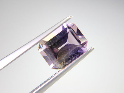 AMT-17　アメトリン　2.21ct