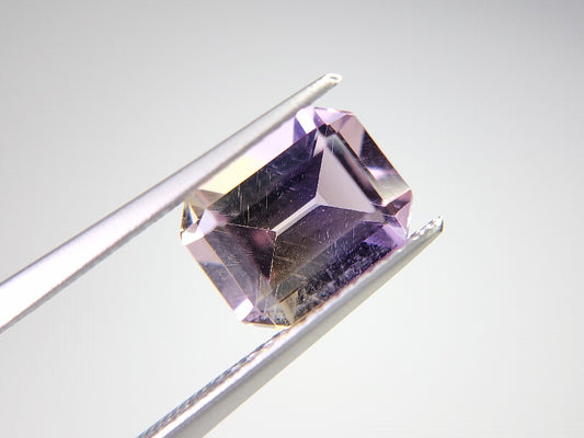 AMT-17　アメトリン　2.21ct