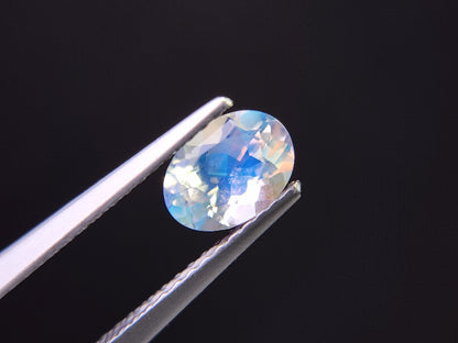 0761-1　アンデシンラブラドライト　0.84ct
