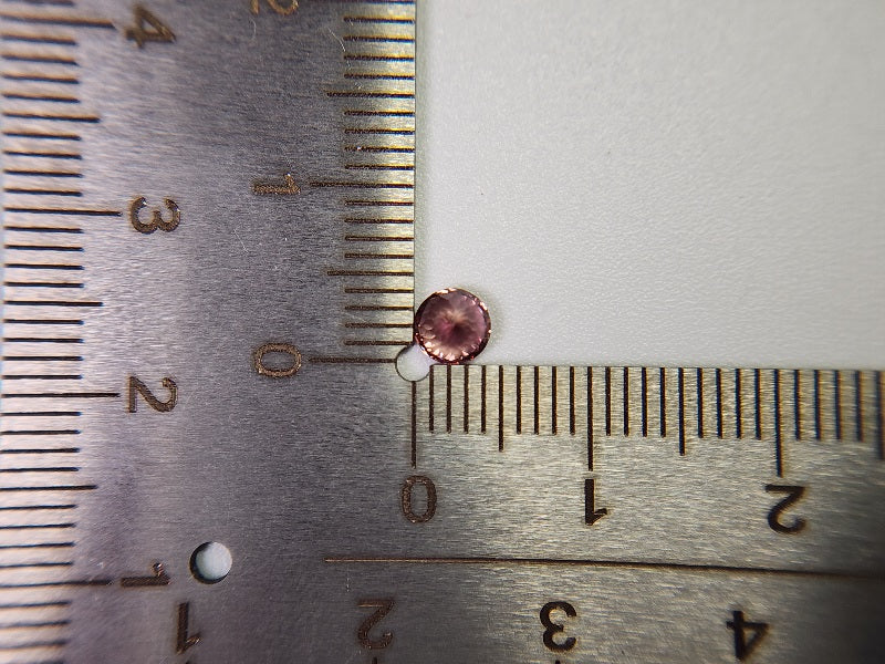pi-Z-4　ピンクジルコン　0.60ct