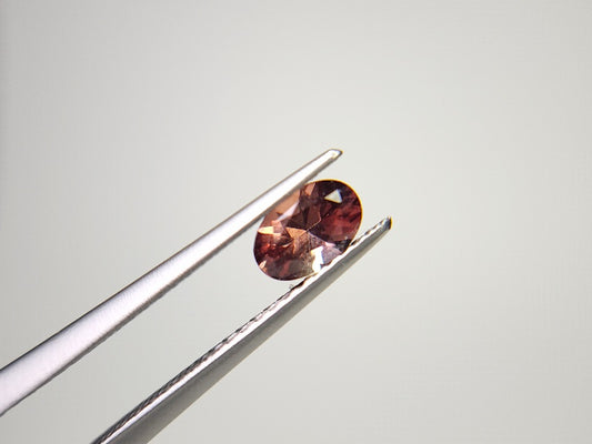 0152-2-7　バイカラーアンデシン　0.39ct