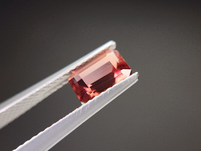 0151-2-5　バイカラーアンデシン　1.11ct