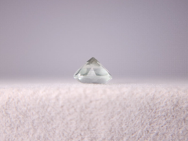 gBE-4　グリーンベリル　0.88ct
