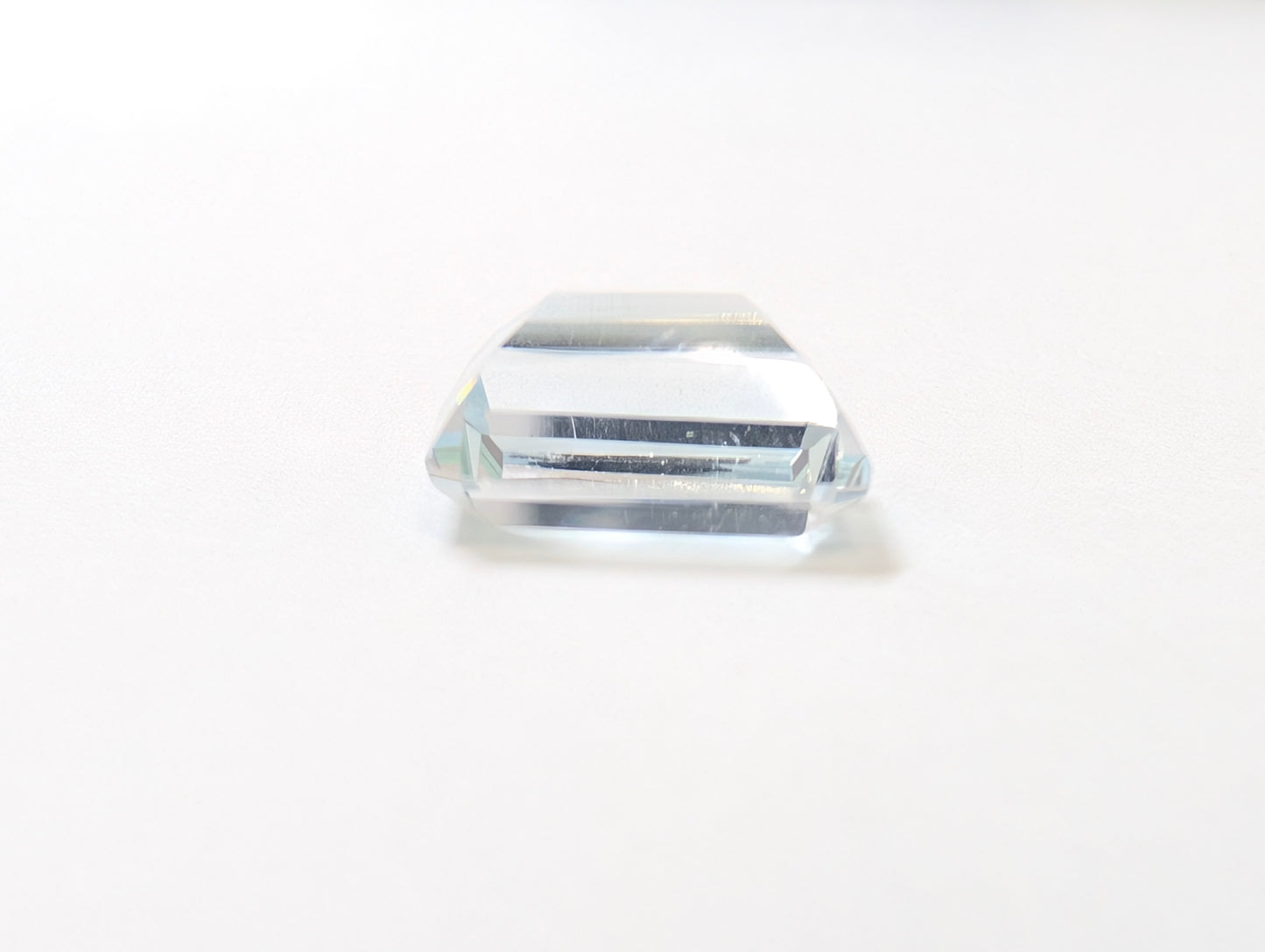 0051 バイカラートパーズ 3.73ct