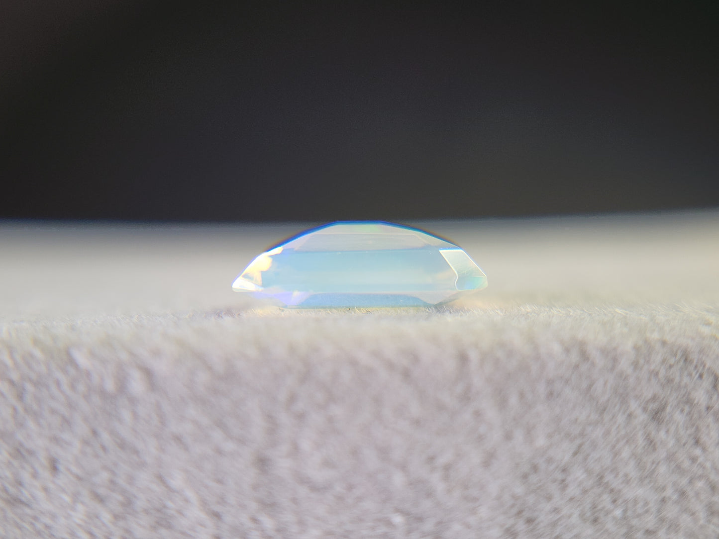 0916-11　オパール　1.32ct