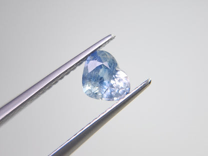 SA-68　蛍光！サファイア　0.87ct
