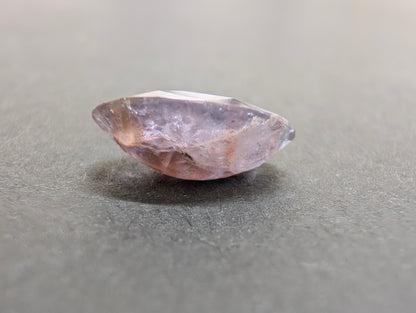 0147　アイオライトサンストーン　1.78ct