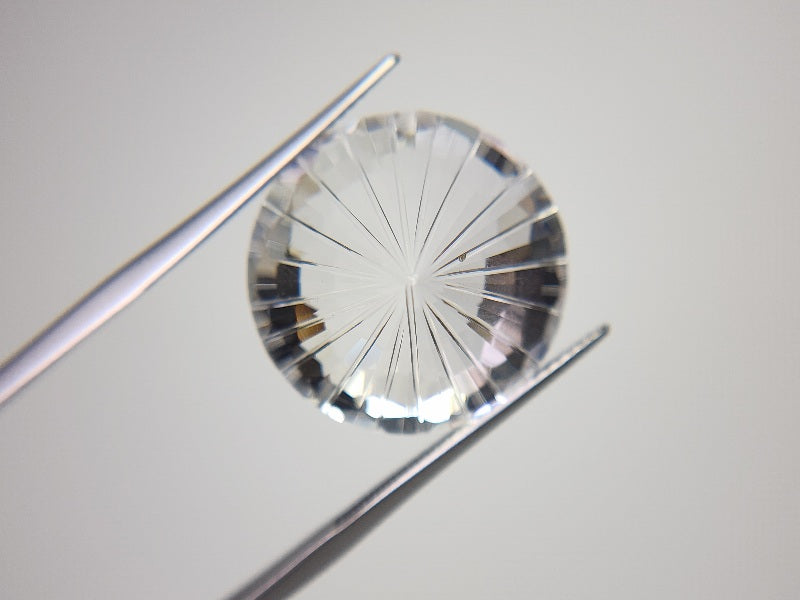 SUI-4　水晶　23.83ct