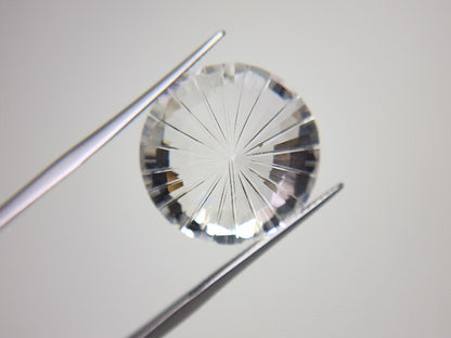 SUI-4　水晶　23.83ct