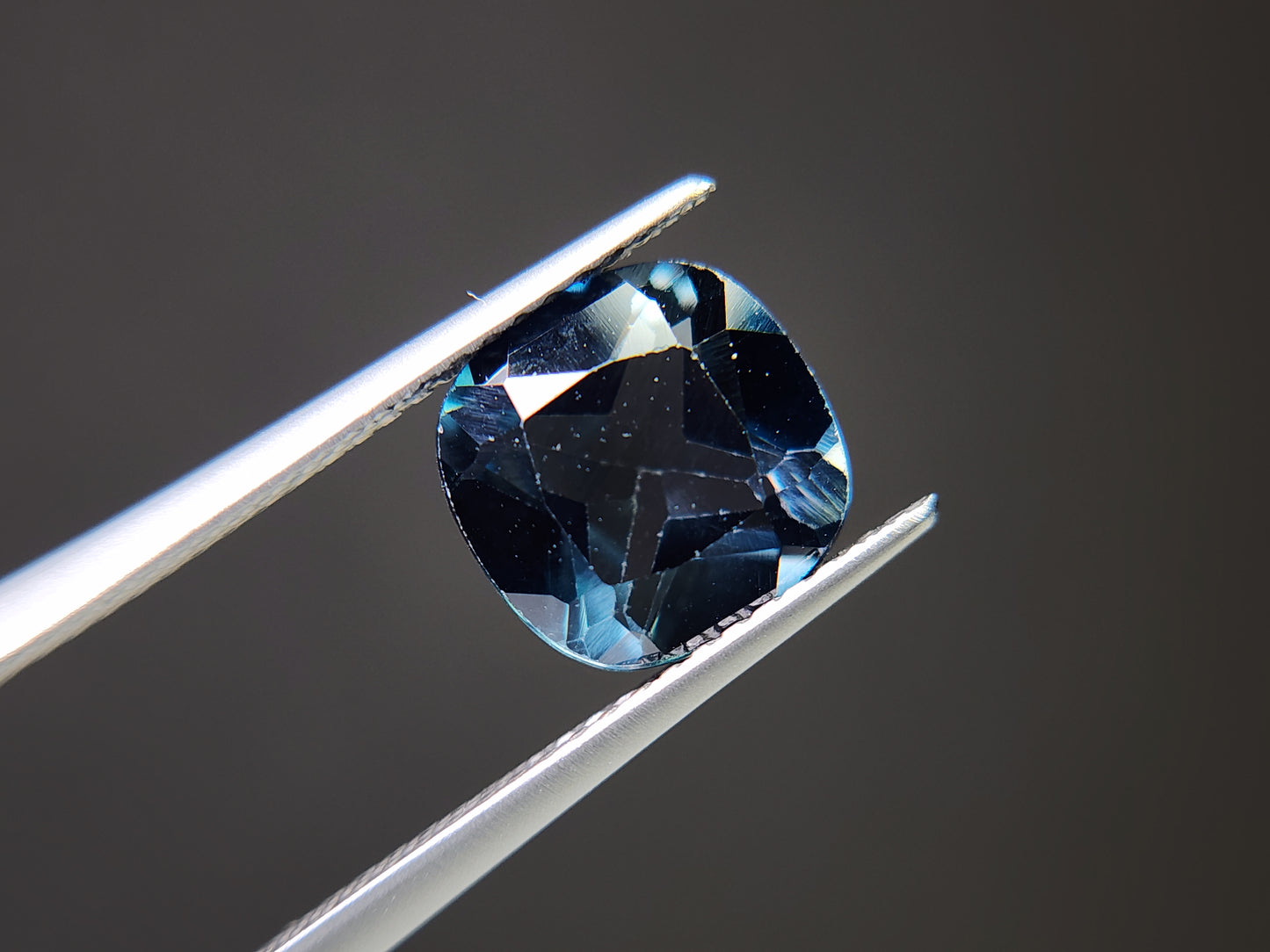 0931-1　ロンドンブルートパーズ　3.41ct