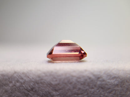 0151-3-5　バイカラーアンデシン　1.02ct