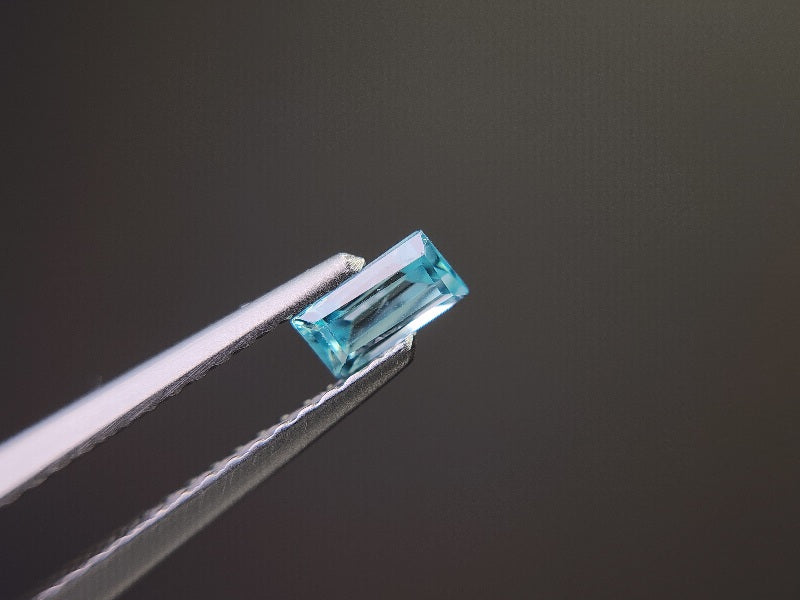 【500円均一】1/12正午まで　ブルージルコン　0.35ct　8