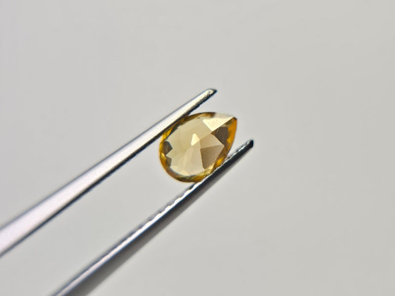 CND-3　コンドロダイト　0.54ct