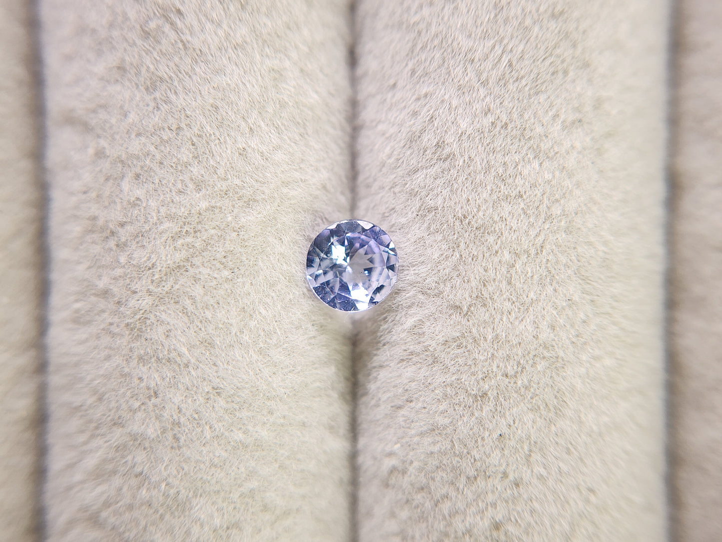 0657-25-7　ゾイサイト　0.31ct
