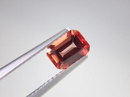 0151-2-6　バイカラーアンデシン　1.07ct