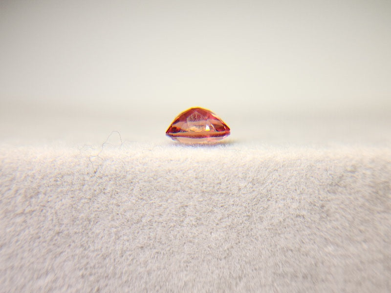 0152-1-13　バイカラーアンデシン　0.49ct