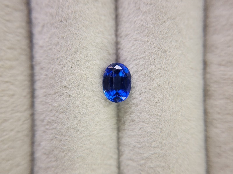 0035-1-36　カイヤナイト　1.23ct