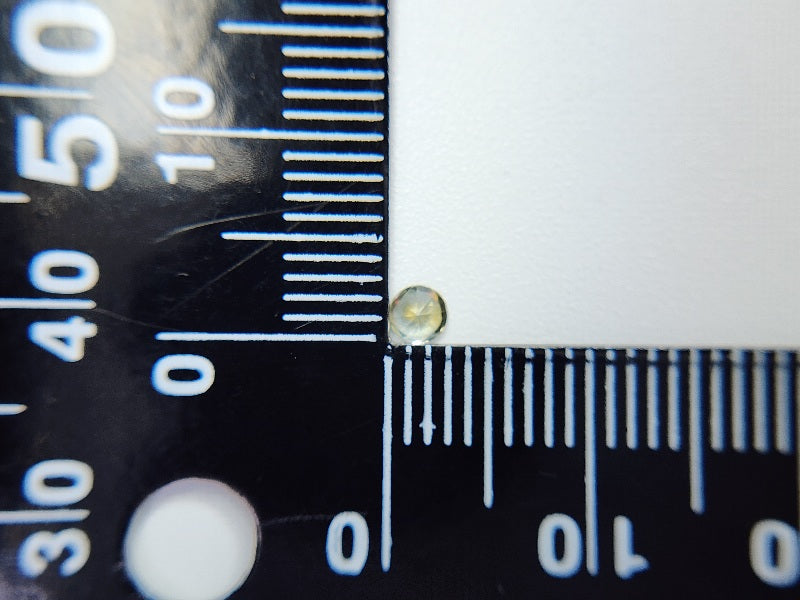 0090-40　モンタナサファイア　0.13ct