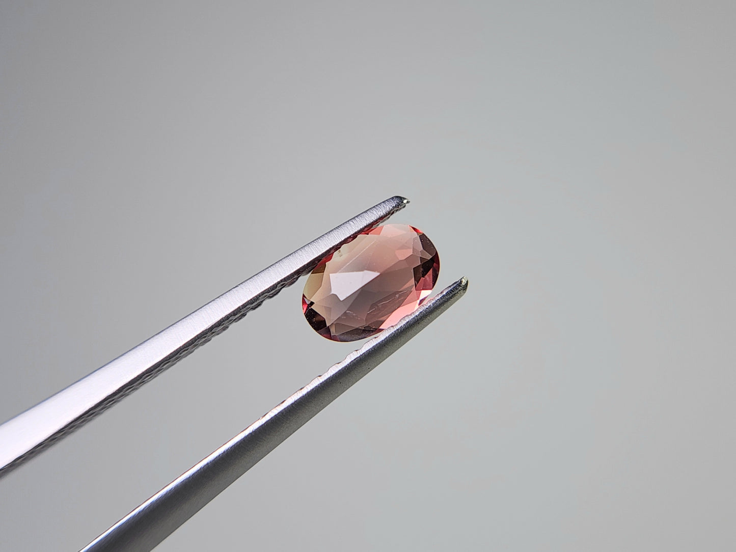 0152-1-5　バイカラーアンデシン　0.36ct