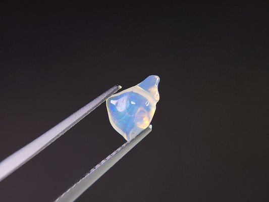 0914-8　さざれオパール（穴あき）　1.01ct