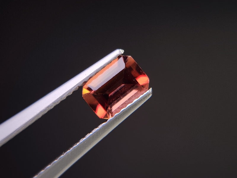 0151-2-11　バイカラーアンデシン　0.77ct