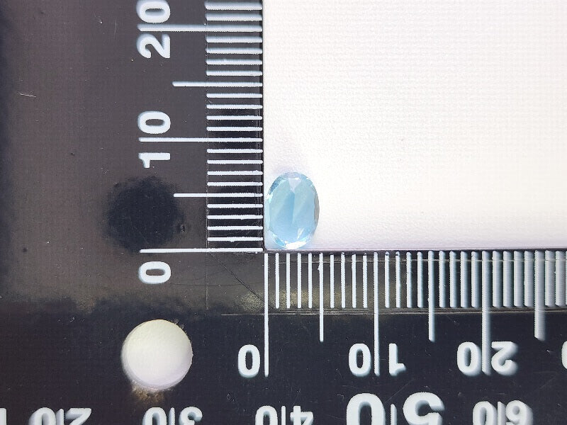 0008-11　アクアマリン　0.74ct