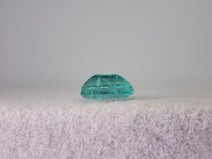 EM-14　エメラルド　0.53ct
