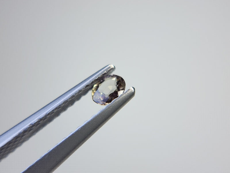 0266-4　アレキサンドライト　0.18ct