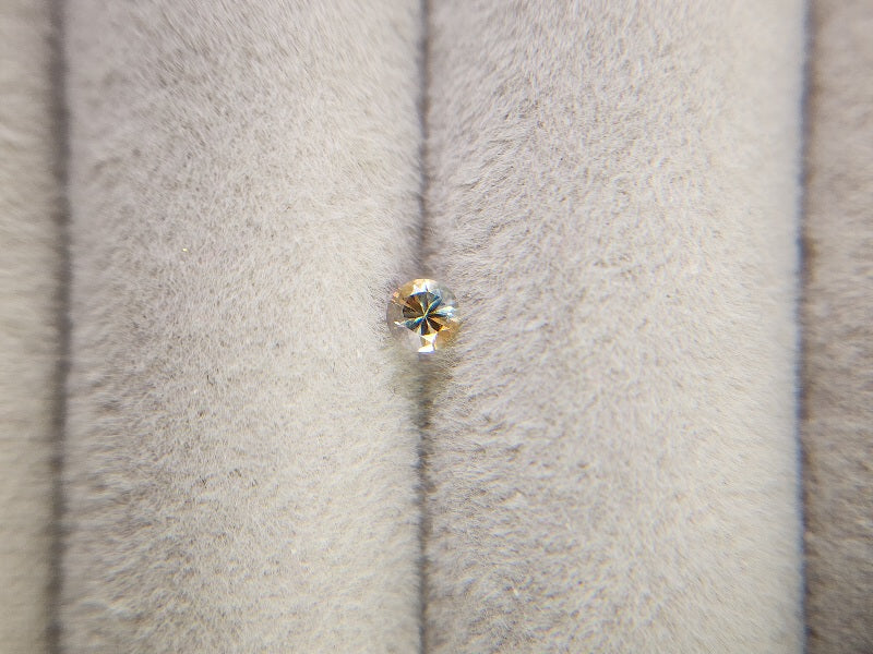 0090-27　モンタナサファイア　0.15ct