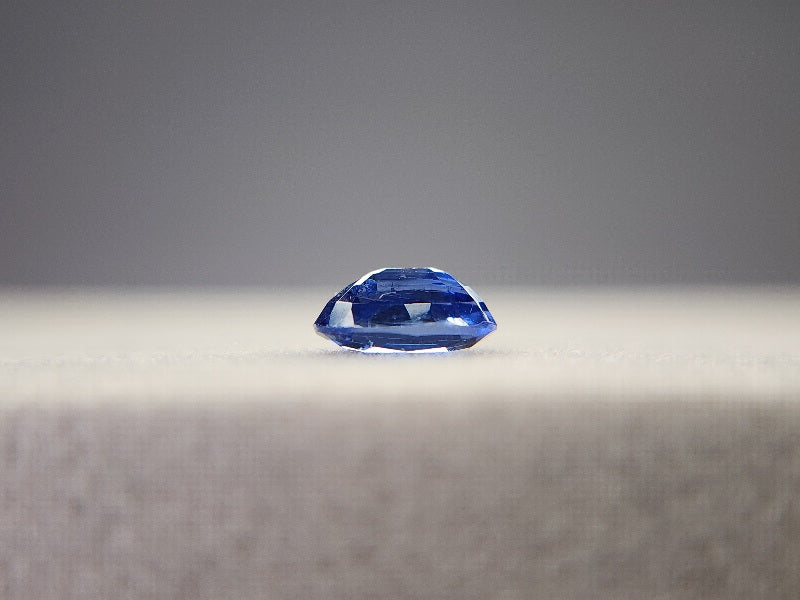 0942-20  カイヤナイト  1.00ct