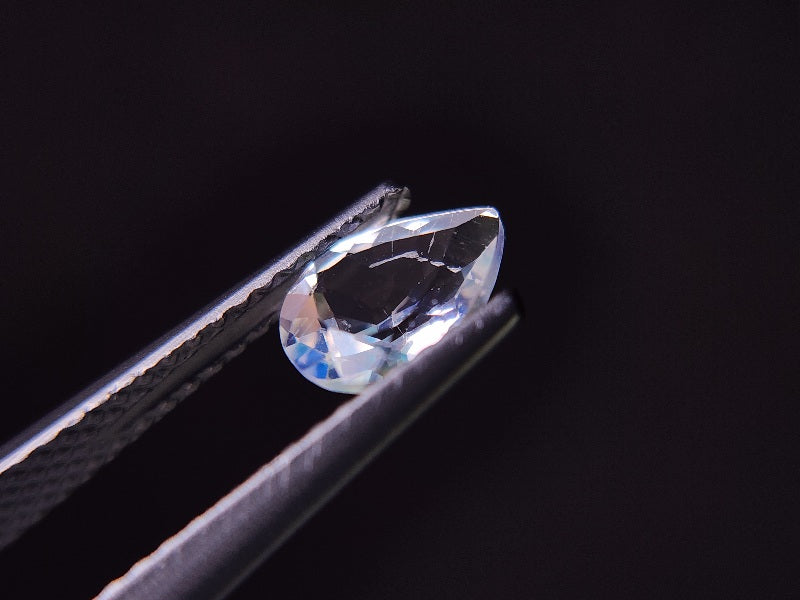 0763-2　アンデシンラブラドライト　0.68ct