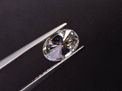 MOI-2　合成モアッサナイト　0.80ct
