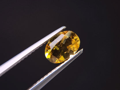 yeBE-4　イエローベリル　0.65ct