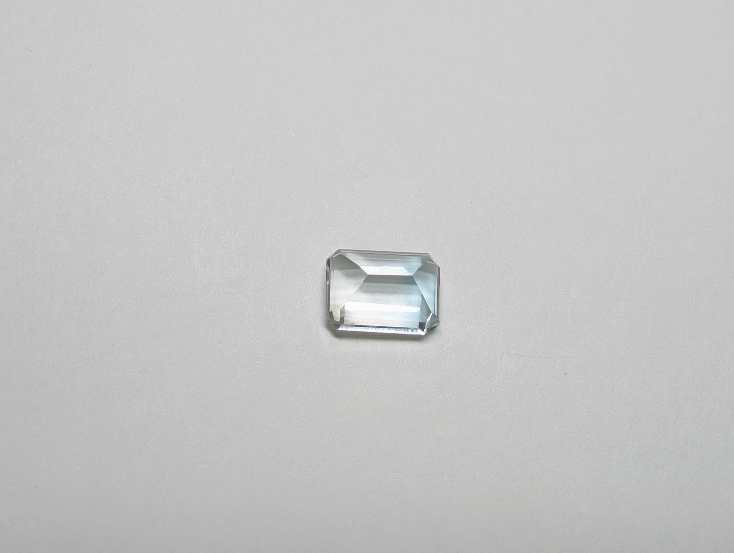 0059 バイカラートパーズ 5.78ct