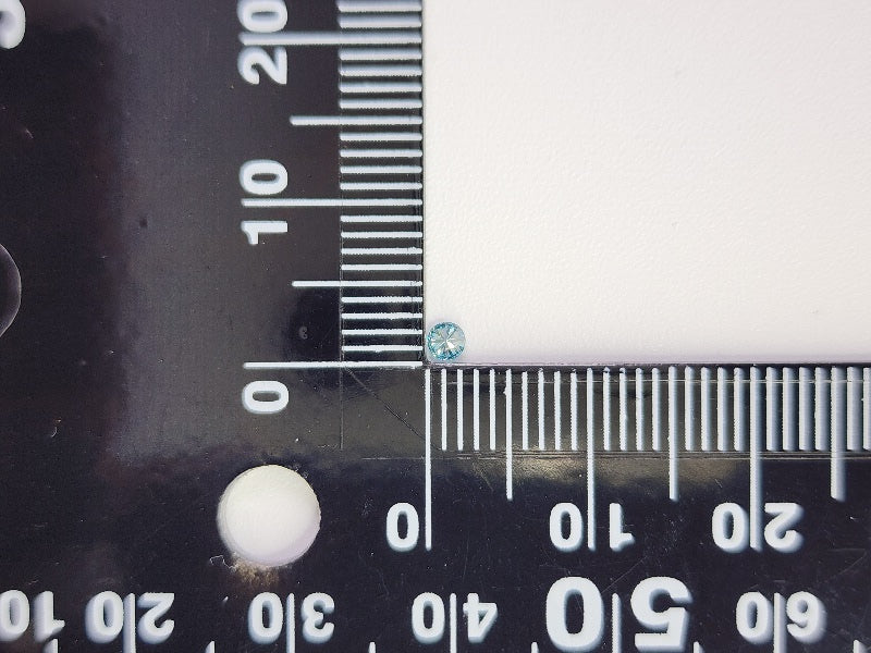 0015-3-3　ブルーダイヤモンド(トリートメント)　0.06ct