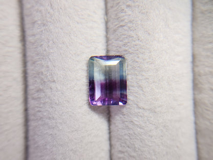 bc-FLO-48　バイカラーフローライト　2.27ct