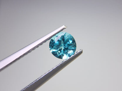 0471-10　アパタイト　0.74ct