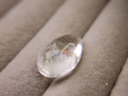 0887-7　クォーツインクォーツ　10.38ct
